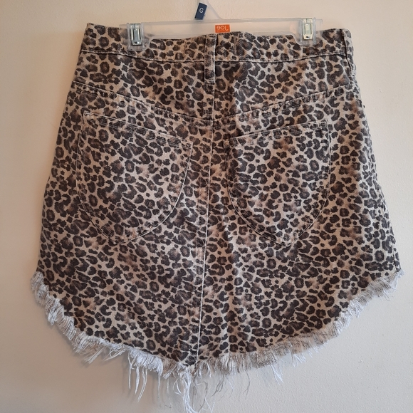 Free People We The Free Bailey Leopard Print Denim Skirt - Picture 8 of 9